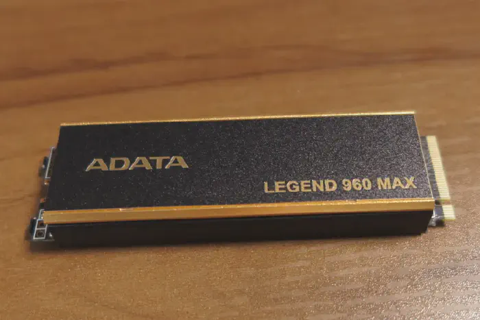 ADATA LEGEND 960 MAX 組み立て後