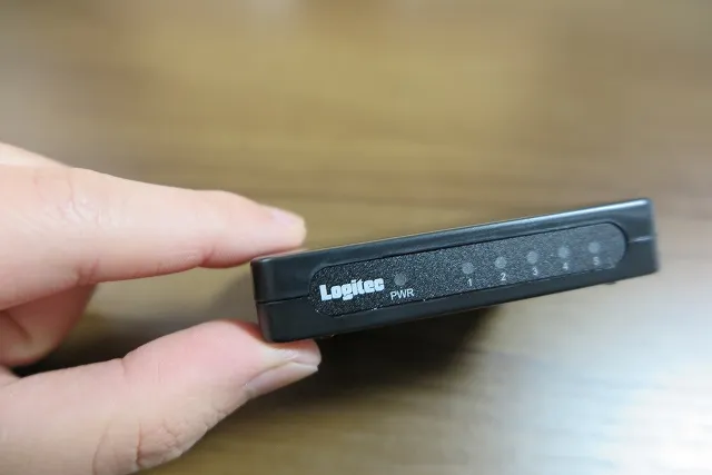 USB給電・業界最小で「ちょい足し」に便利なスイッチングハブ LAN-SW05PSBE
