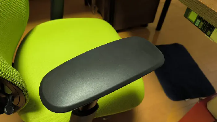 肘パッド 取付