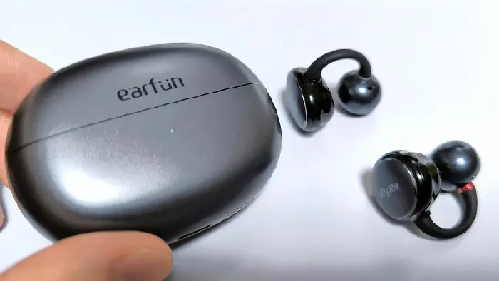 EarFun Clip ケース