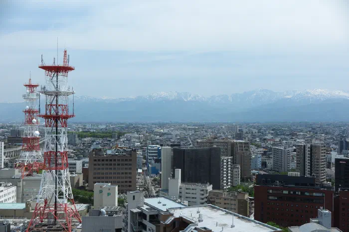 富山市役所展望塔からの眺め