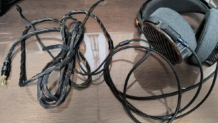 FT7 付属ケーブルとの比較