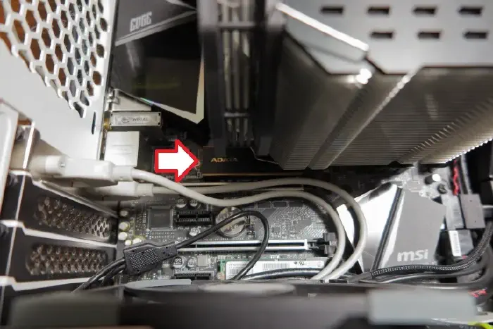 ADATA LEGEND 960 MAX マザーボードへの取付